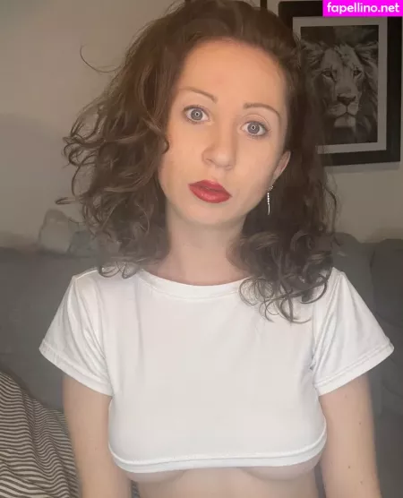 Juliabach Offi OnlyFans Thumbnail #29JvhAyaBU