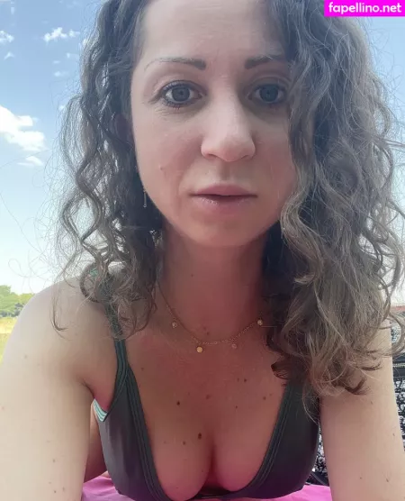 Juliabach Offi OnlyFans Thumbnail #nZNjUUk77R