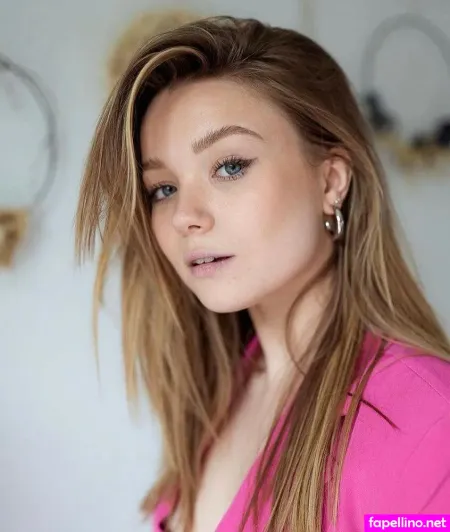 Juliabeautx OnlyFans Thumbnail #JiZG4mRHht