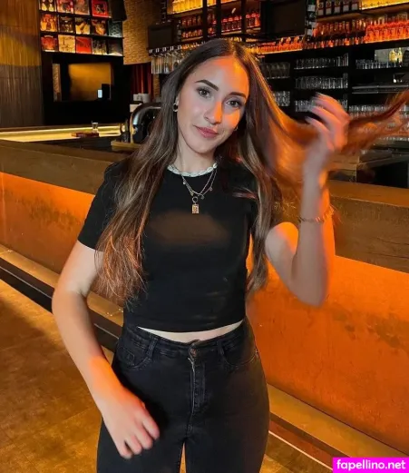 Juliabellax OnlyFans Thumbnail #BhovhBWV90