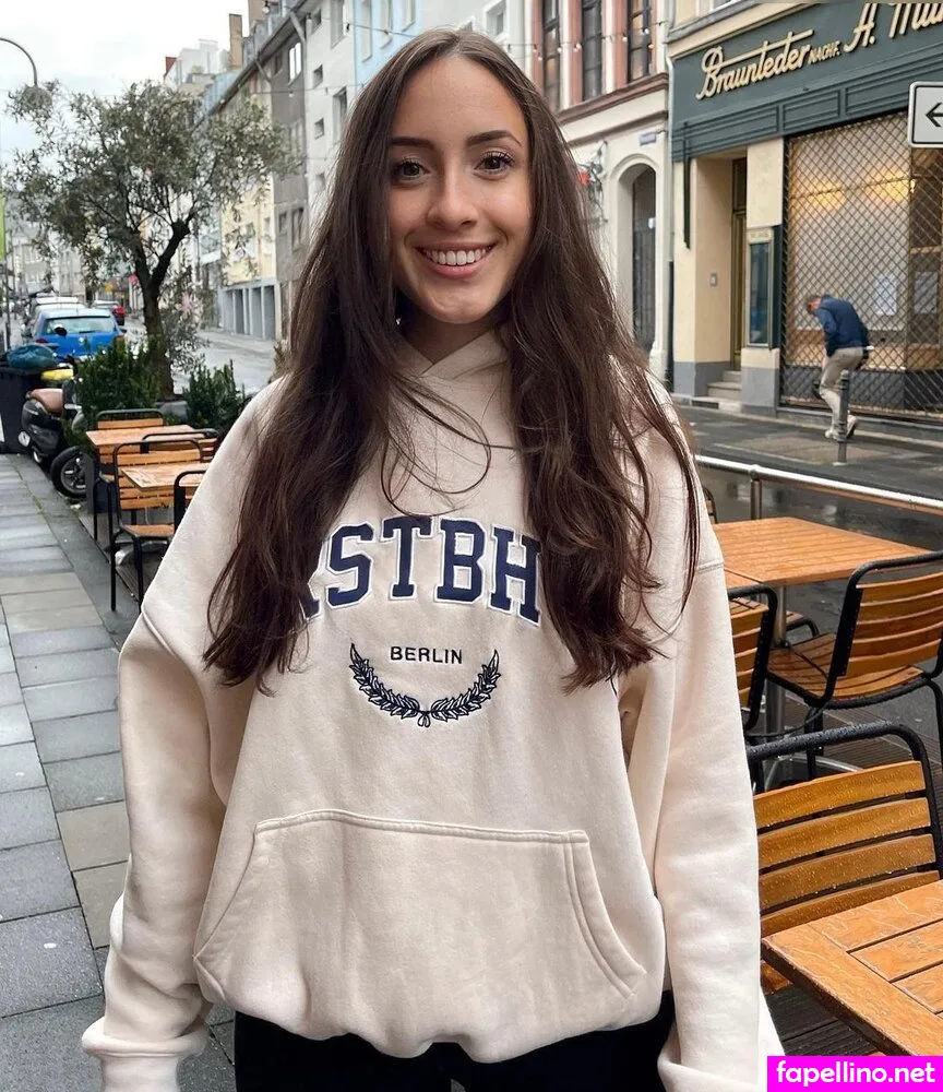 juliabellax Nude Leaked OnlyFans Photo #wGSAtT4nut