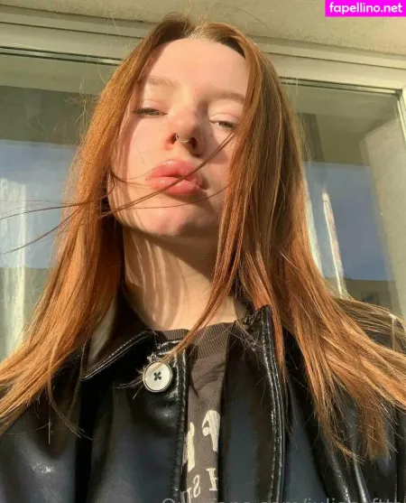 Juliabloomy OnlyFans Thumbnail #92UCZZ1wCX