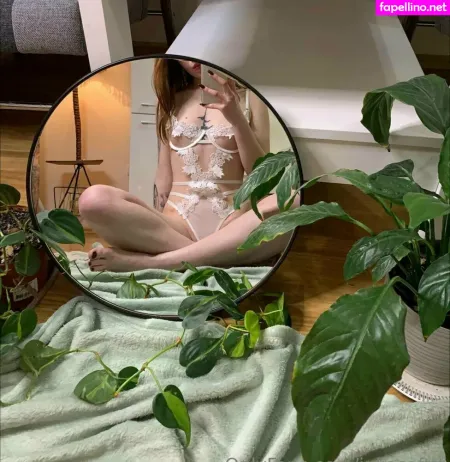 Juliabloomy OnlyFans Thumbnail #HUV5idS5kS