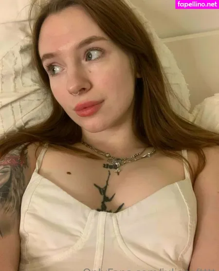 Juliabloomy OnlyFans Thumbnail #SpDGhN13bC