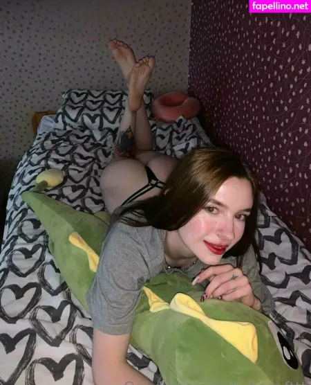 Juliabloomy OnlyFans Thumbnail #wtPv82VsBs