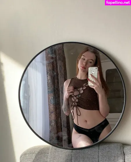 Juliabloomy OnlyFans Thumbnail #ysDj6oNY4f