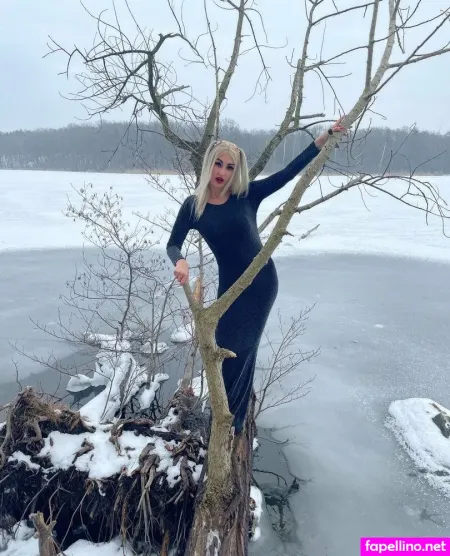 Juliacellini OnlyFans Thumbnail #diInIkkhkx