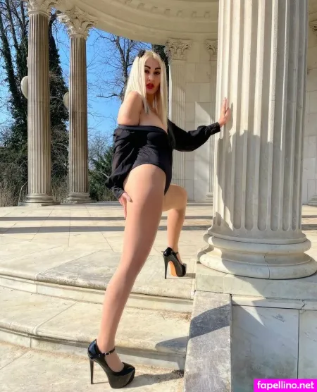 Juliacellini OnlyFans Thumbnail #jtexUoGeSE