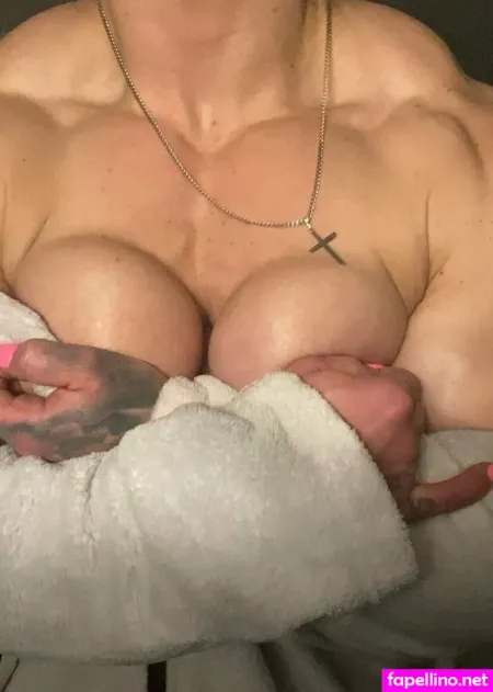 Juliafoery OnlyFans Thumbnail #dd3QuLFcmE