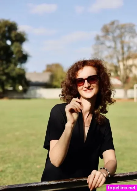 Juliafoxx OnlyFans Thumbnail #OhgxhYTZAw