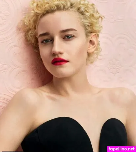 Juliagarner OnlyFans Thumbnail #WLCcEQ59f6