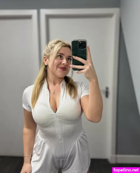 Juliahaxo OnlyFans Thumbnail #OTI3DloxlV