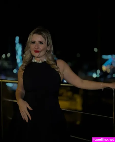 Juliahaxo OnlyFans Thumbnail #VxawEXWqHL