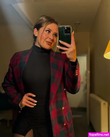 Juliahaxo OnlyFans Thumbnail #vyg2TtWol4