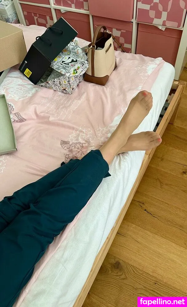 juliajames_vip, juliajamesofficial Nude Leaked OnlyFans Photo #EJ8jjGVdn4