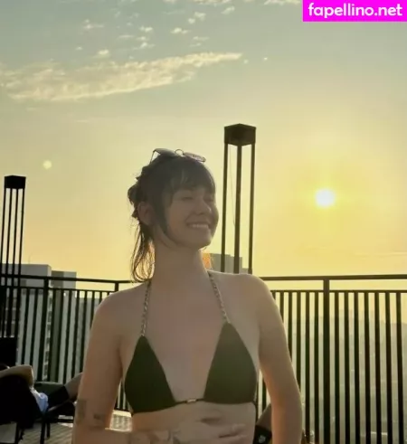 Juliakbarni OnlyFans Thumbnail #Uxcj4SuUlt