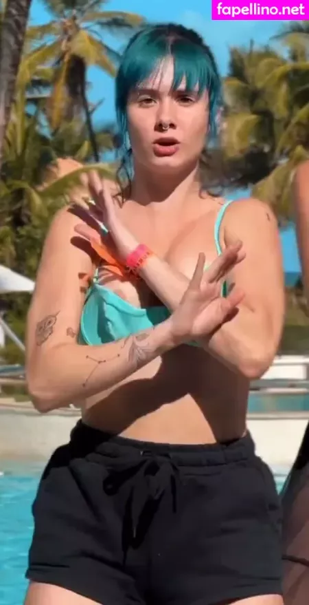 Juliakbarni OnlyFans Thumbnail #phXwiZVmEc