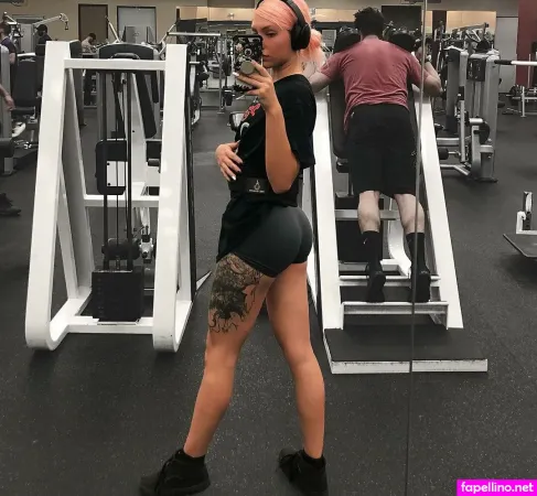 Juliakins OnlyFans Thumbnail #9uLYsgIM7s