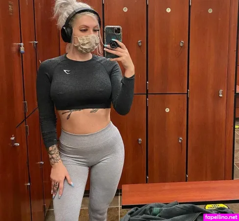 Juliakins OnlyFans Thumbnail #DxhroghxfF