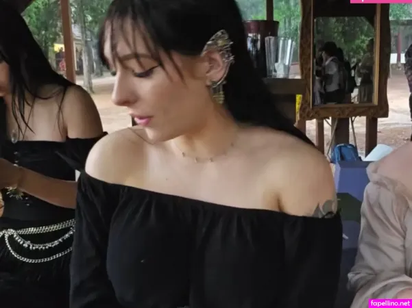 Juliakins OnlyFans Thumbnail #NrYKK6zBtF