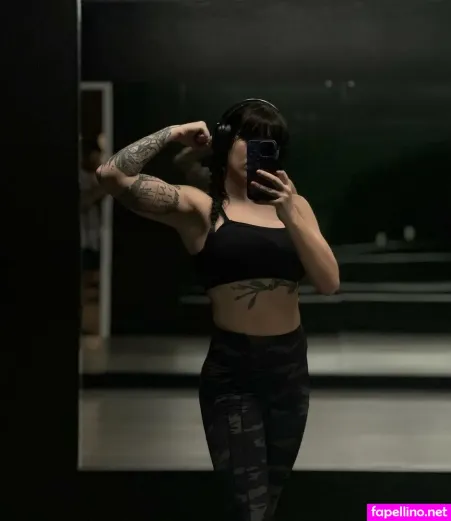 Juliakins OnlyFans Thumbnail #QCabQIeVL3