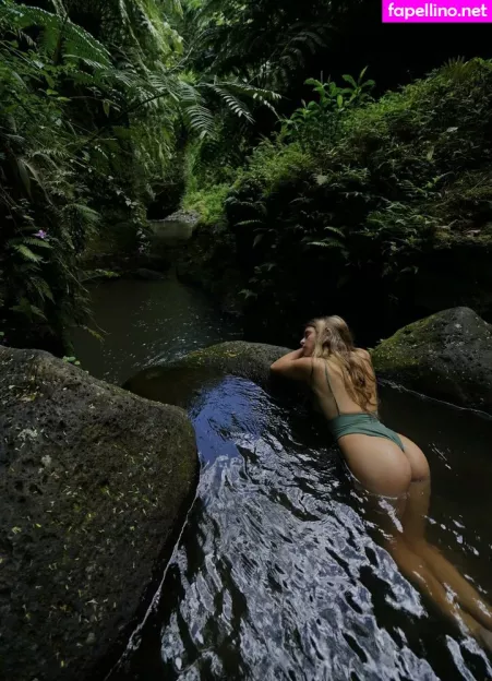 Julialauren OnlyFans Thumbnail #bncSNPVFvA