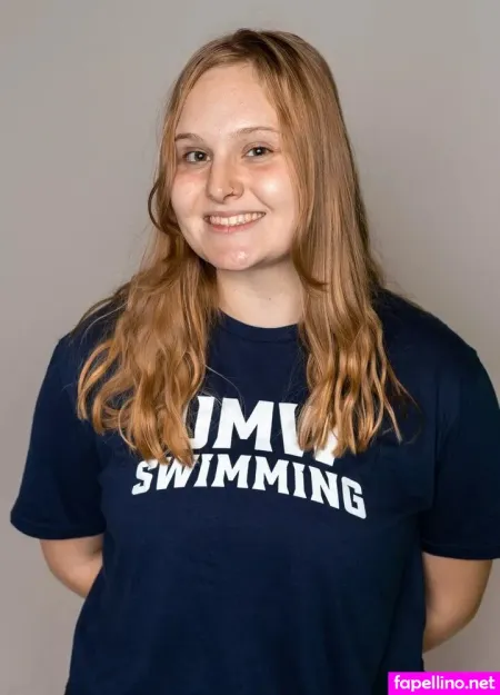 Juliamay Main Profile Photo