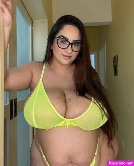Juliamilkk OnlyFans Thumbnail #EqymsKOivl