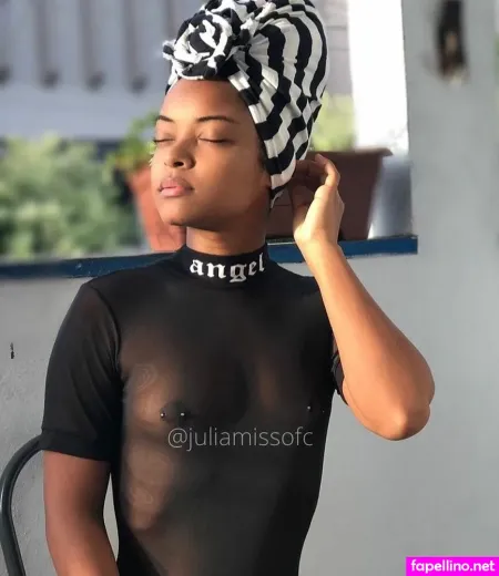 Juliamissofc OnlyFans Thumbnail #egU0OZuDvU