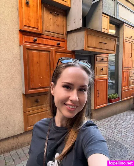Juliamourr OnlyFans Thumbnail #ubFhjv2aNL