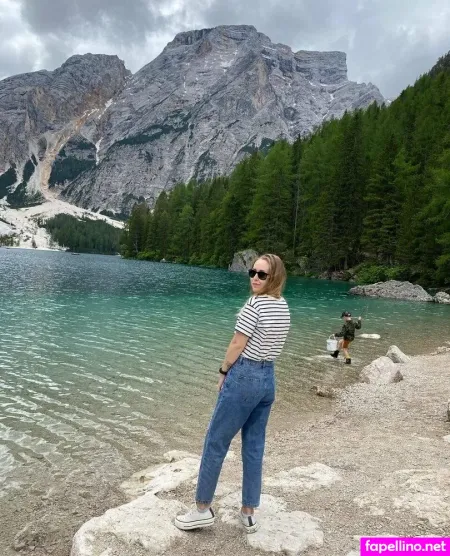 Juliamourr OnlyFans Thumbnail #y9D7f1J8EW