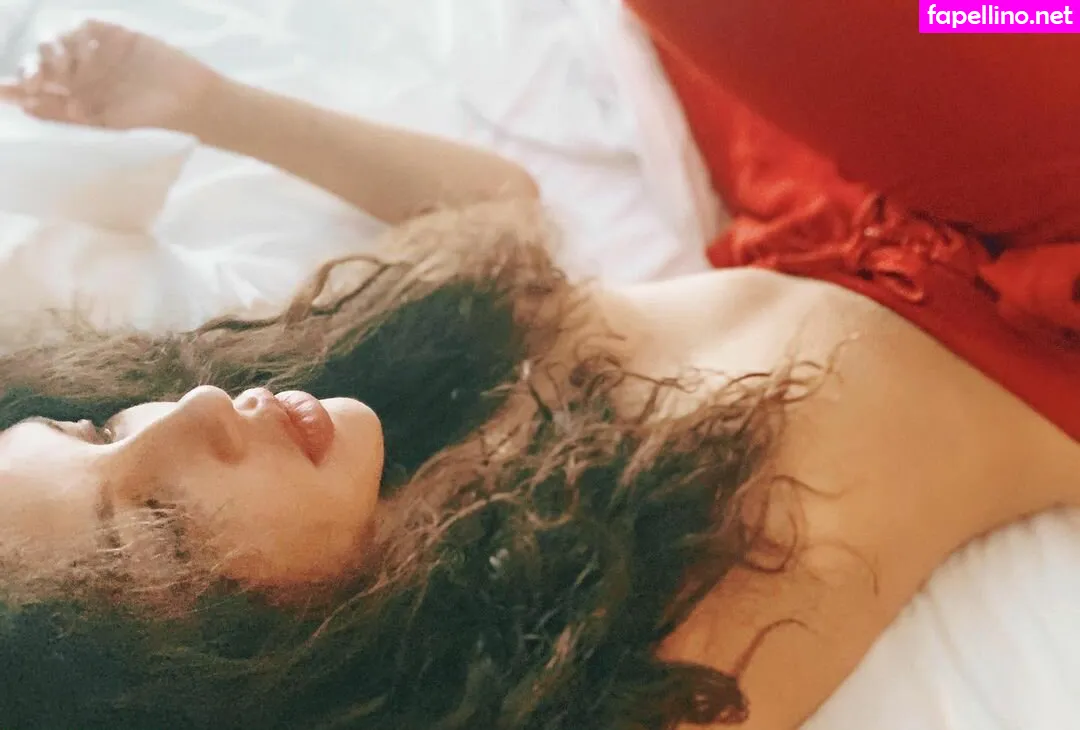 julianaharkavy Nude Leaked OnlyFans Photo #0MN1YLRIVx