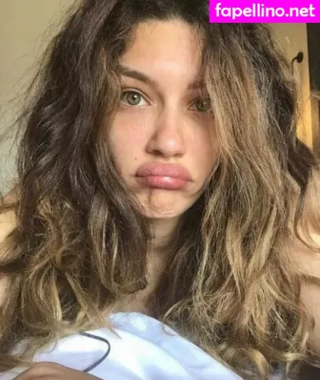 Juliana Harkavy OnlyFans Thumbnail #P87VT13jAz