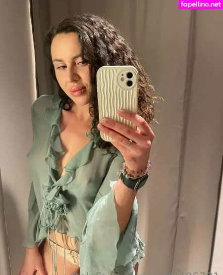 Juliana Insanely H0rny OnlyFans Thumbnail #oULOAASRkN