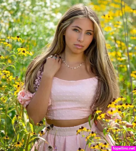 Juliana Johnson OnlyFans Thumbnail #2NZfSXwxYH