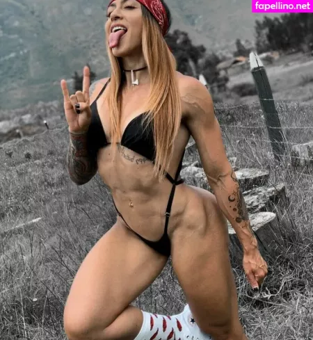 Juliana Nossa OnlyFans Thumbnail #7T2bwfUPAo