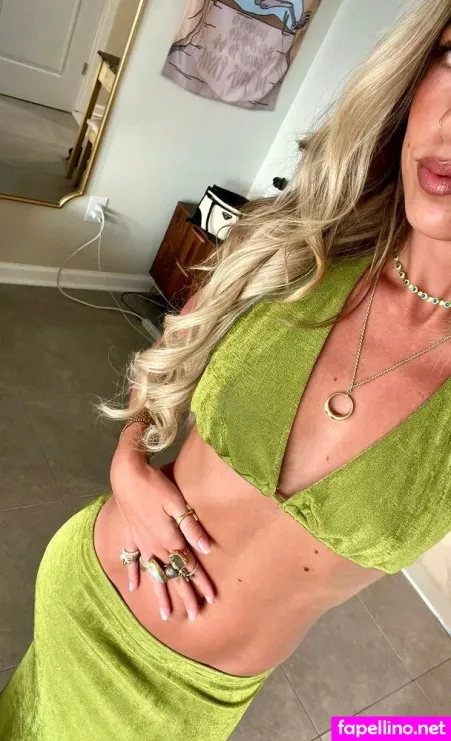 Juliana Raynor OnlyFans Thumbnail #Wksj93eyv8