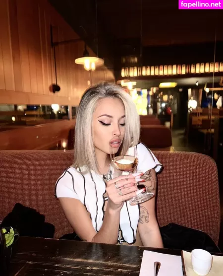 Juliana Valentinax OnlyFans Thumbnail #r5upDZ8OhF