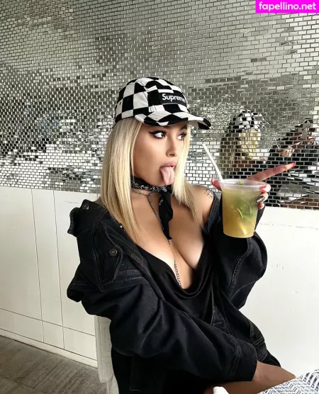 Juliana Valentinax OnlyFans Thumbnail #vyGD3CpOln