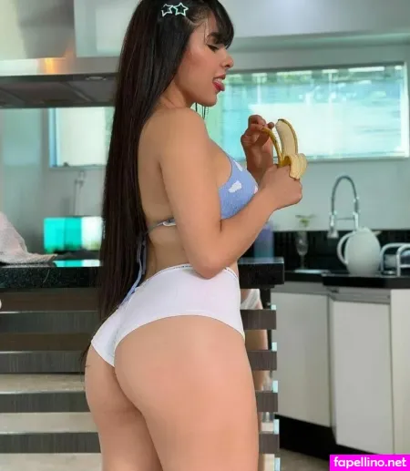 Julianabonde OnlyFans Thumbnail #DlsGB1KuxR