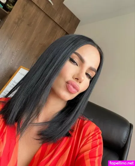 Julianacandy OnlyFans Thumbnail #l4wjMl1tXX