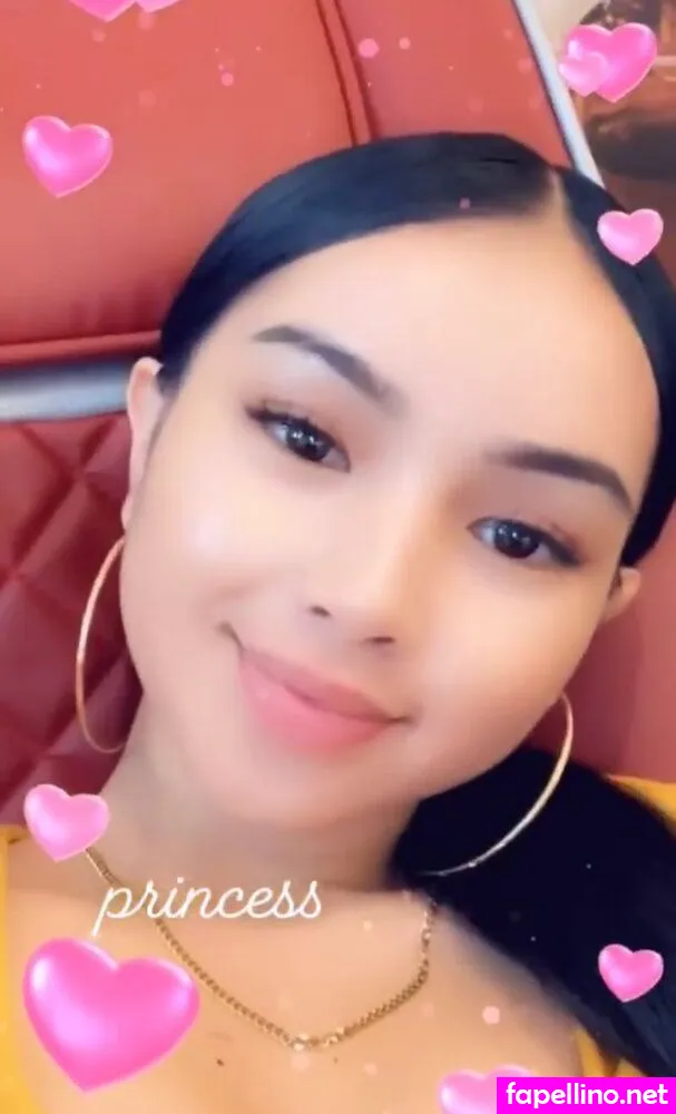 julianarmah, julianazam Nude Leaked OnlyFans Photo #eeAxCy0dTm