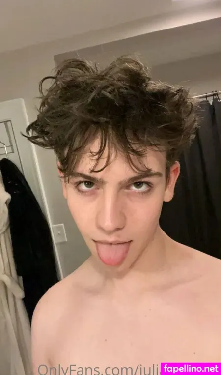 Julianblackx OnlyFans Thumbnail #0Q095o71yv