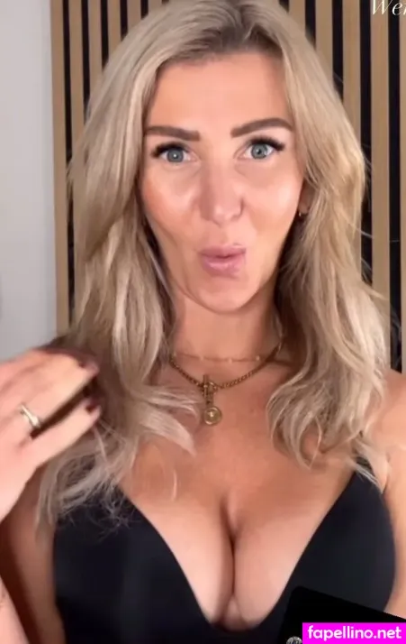 Juliane Klatt OnlyFans Thumbnail #4La3Unh95d