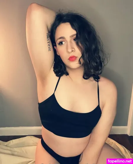 Julianmichaelsfree OnlyFans Thumbnail #JISf1Y3Oav