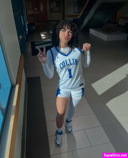 Julianna Dada OnlyFans Thumbnail #2ojSpYXTnT