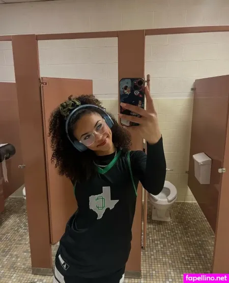 Julianna Dada OnlyFans Thumbnail #PYWRZ5HO2e