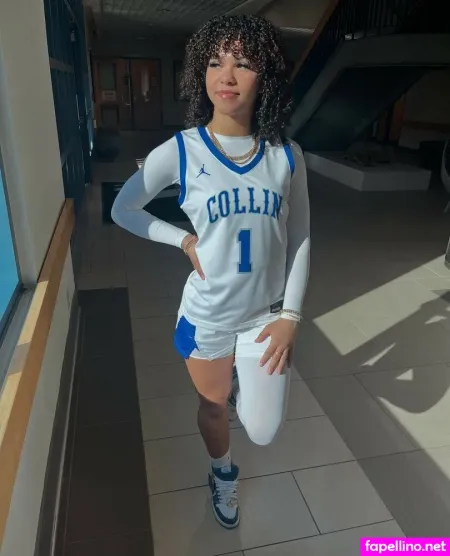 Julianna Dada OnlyFans Thumbnail #Qj4ER553yl