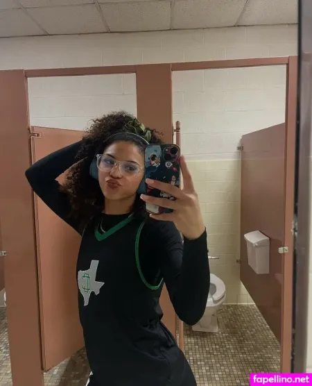 Julianna Dada OnlyFans Thumbnail #eq8cYyCtDZ