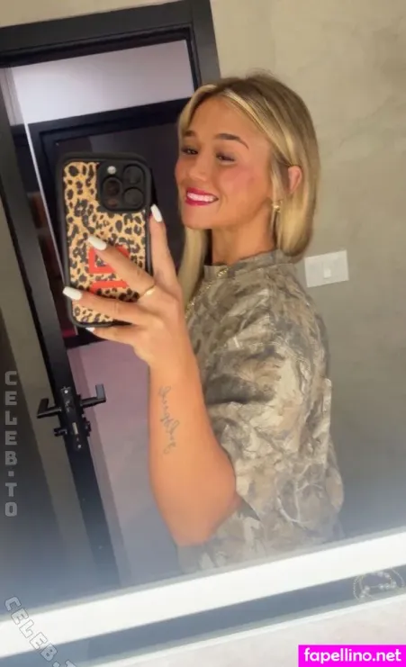 Julianna Peyton OnlyFans Thumbnail #SkqLHQijFC